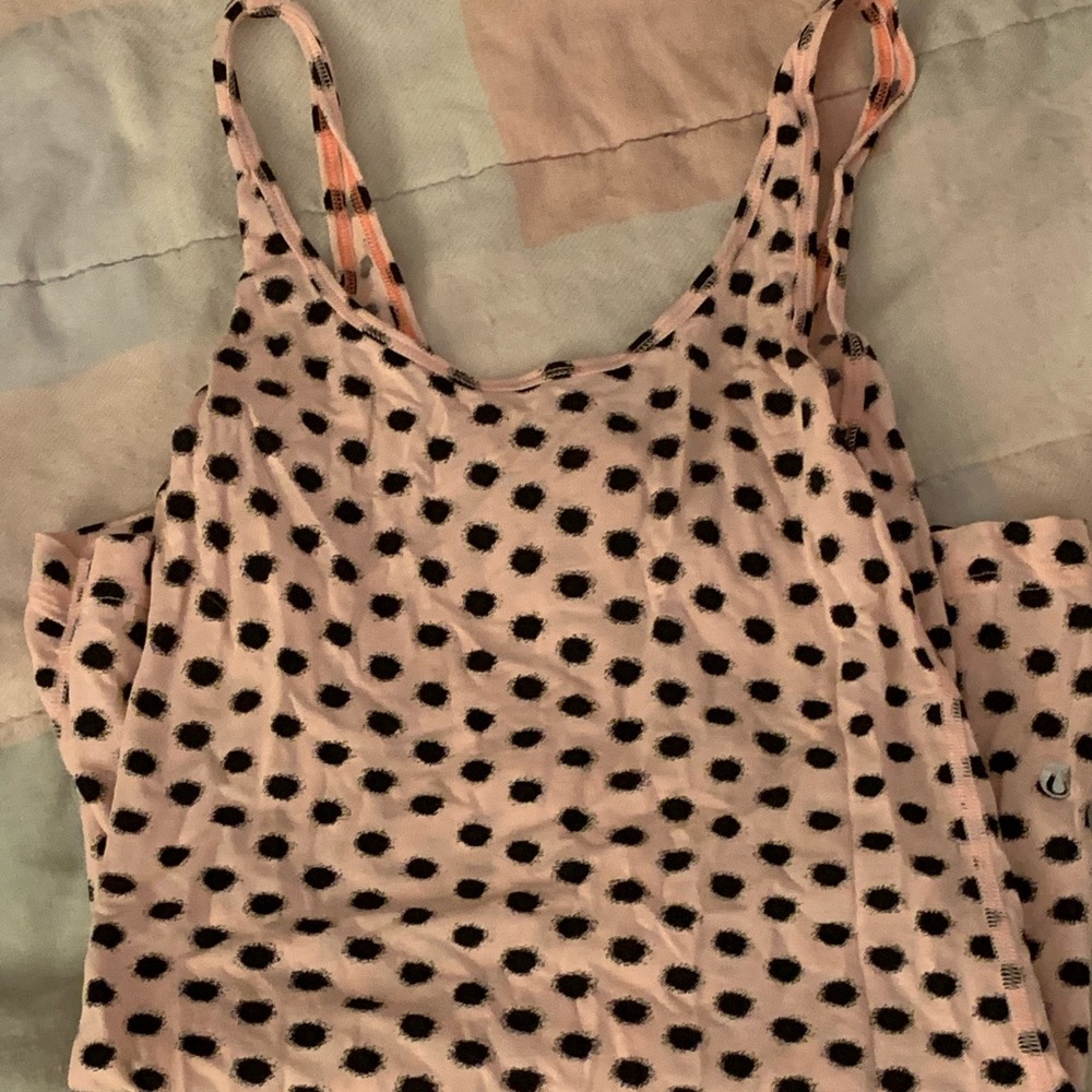 Lululemon workout tank